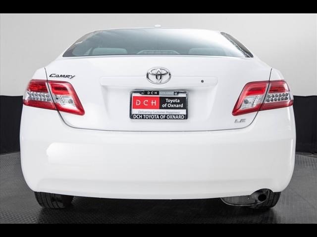 Toyota Camry 2011 photo 2