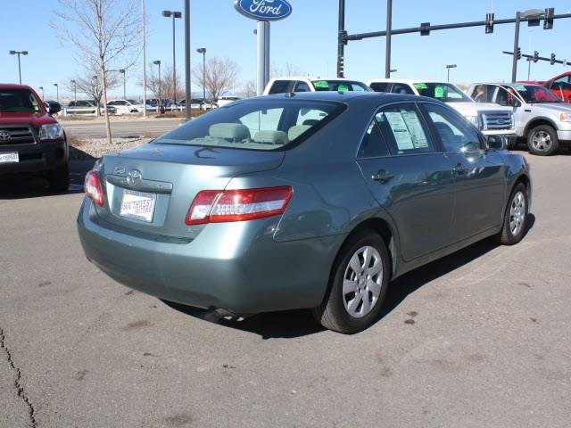 Toyota Camry 2011 photo 2