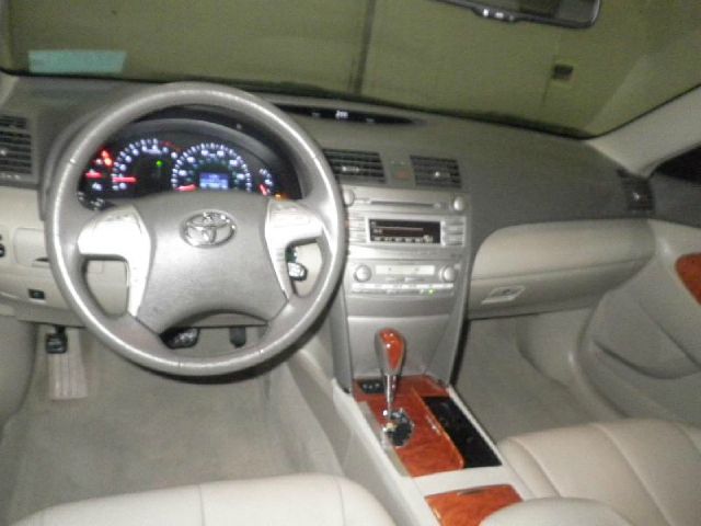 Toyota Camry 2011 photo 2