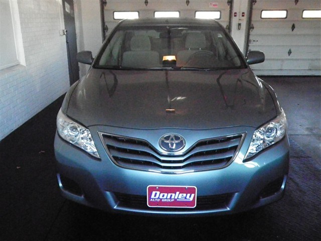 Toyota Camry 2011 photo 1