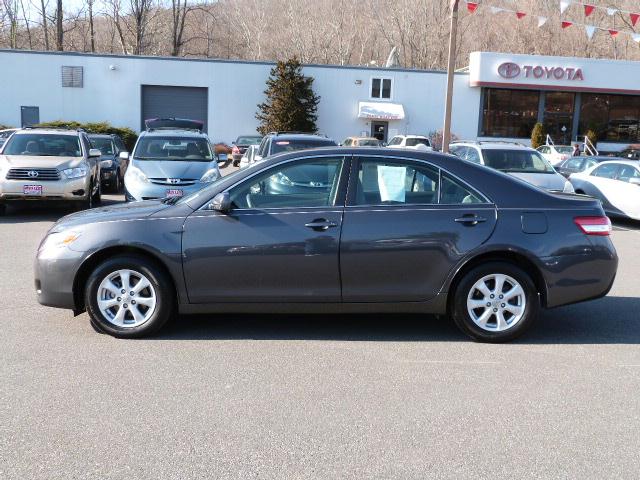 Toyota Camry 2011 photo 3