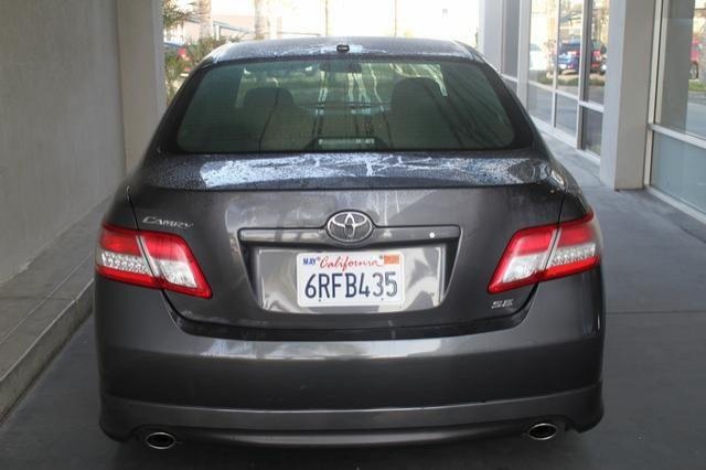 Toyota Camry 2011 photo 4