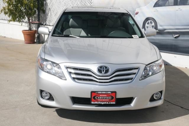Toyota Camry 2011 photo 2