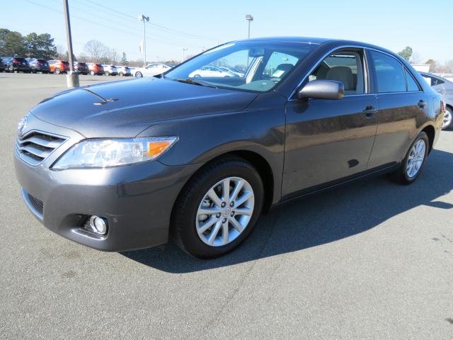 Toyota Camry 2011 photo 2