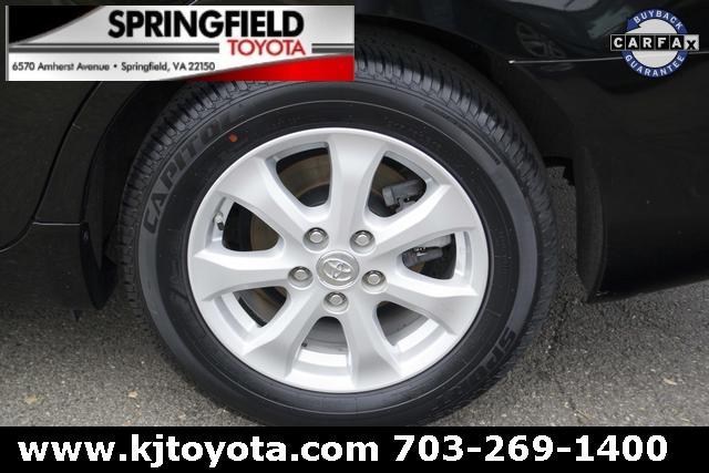 Toyota Camry 2011 photo 2