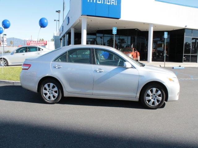 Toyota Camry 2011 photo 1