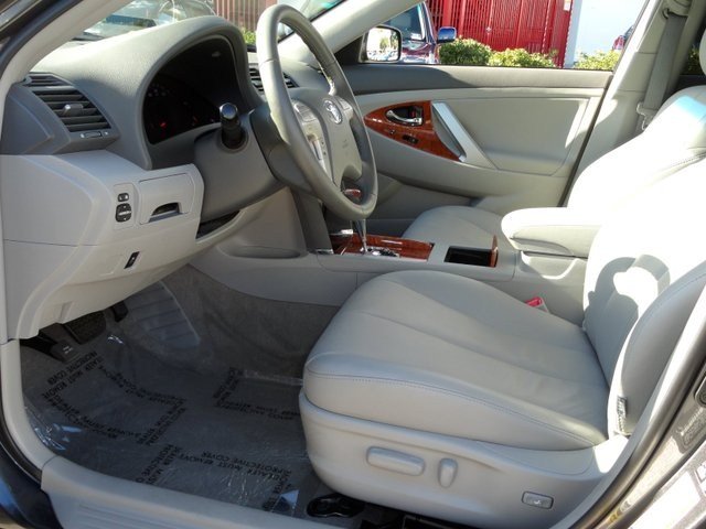 Toyota Camry 2011 photo 2
