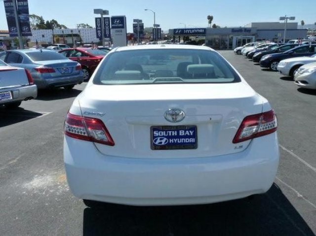 Toyota Camry 2011 photo 4