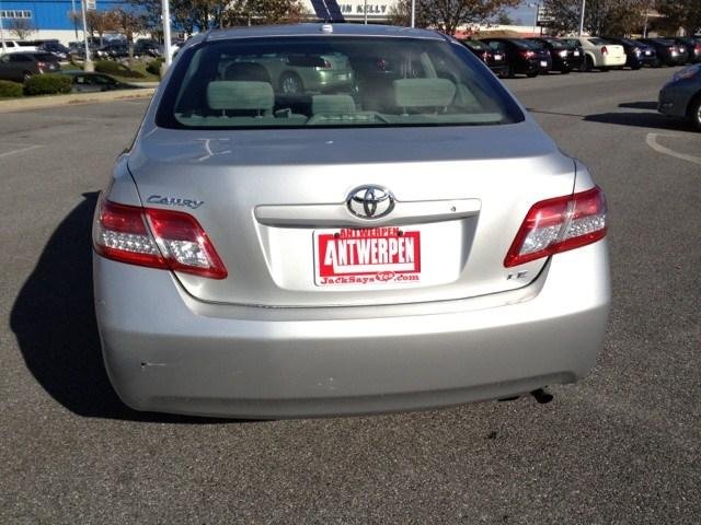 Toyota Camry 2011 photo 3