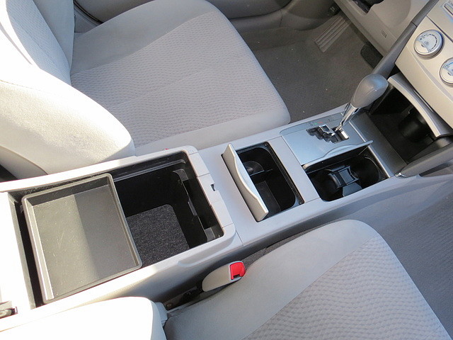 Toyota Camry 2011 photo 4
