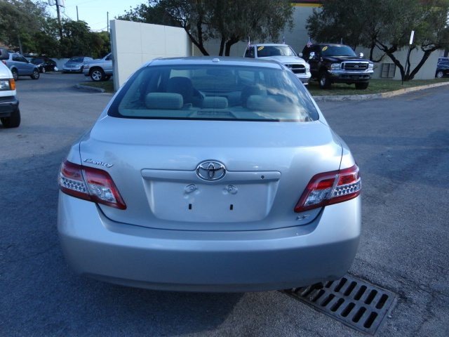 Toyota Camry 2011 photo 5