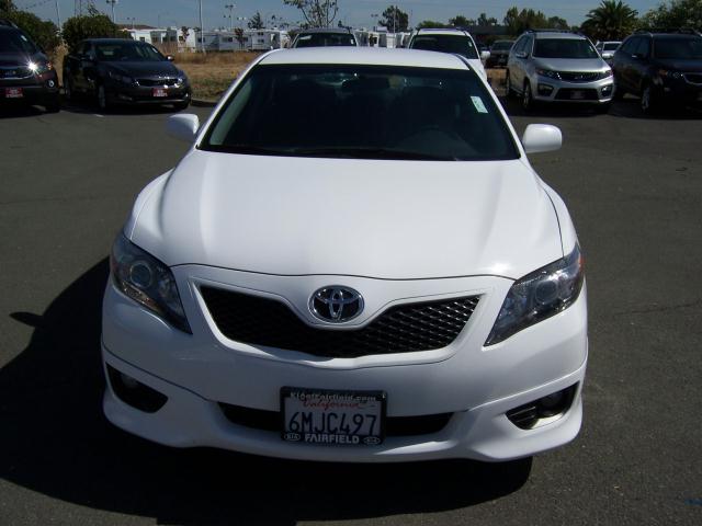 Toyota Camry 2011 photo 1