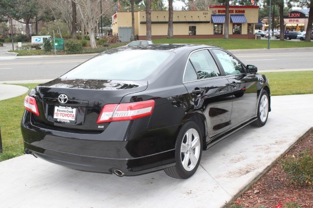 Toyota Camry 2011 photo 4
