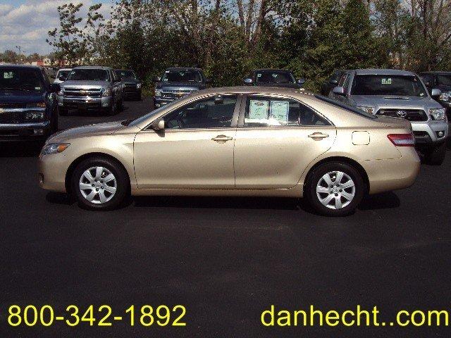 Toyota Camry 2011 photo 2