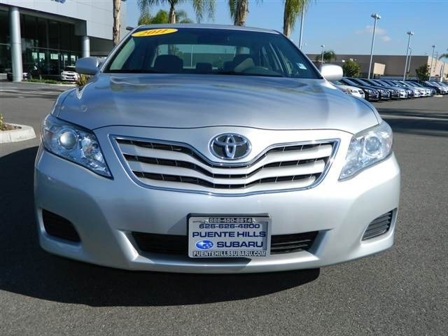 Toyota Camry 2011 photo 1
