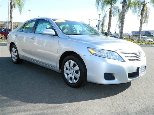 Toyota Camry 2011 photo 2