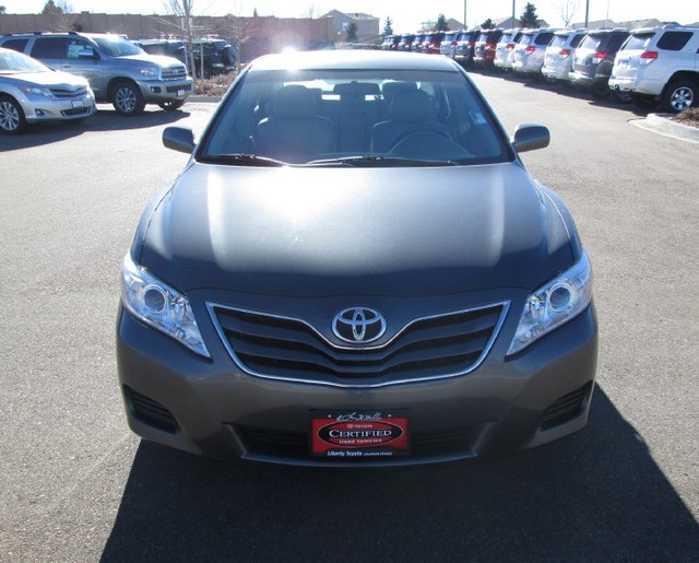 Toyota Camry 2011 photo 1