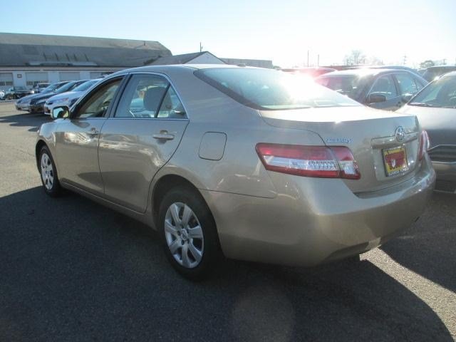 Toyota Camry 2011 photo 2