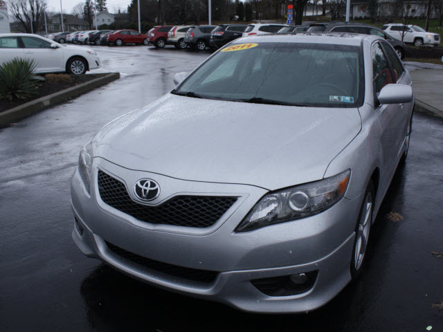 Toyota Camry 2011 photo 1