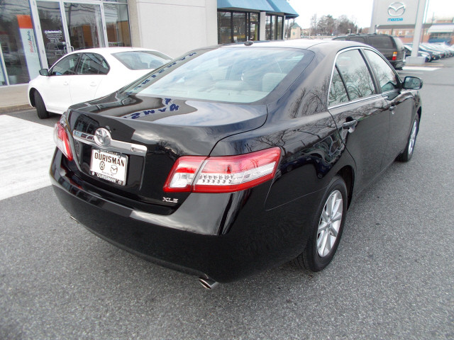 Toyota Camry 2011 photo 2