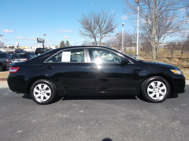Toyota Camry 2011 photo 2