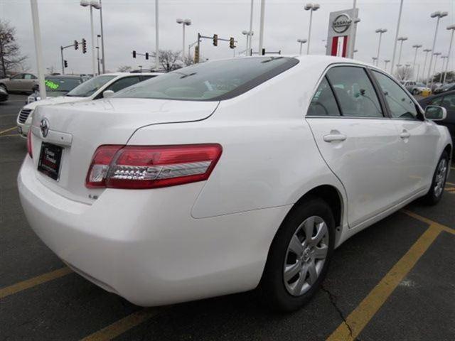Toyota Camry 2011 photo 4