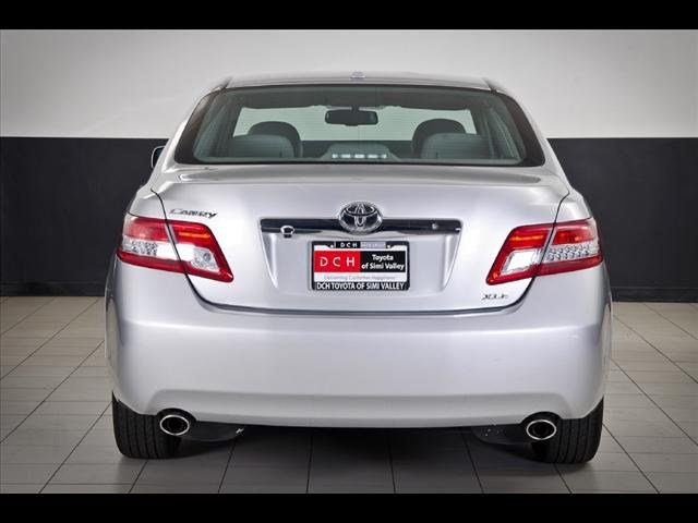 Toyota Camry 2011 photo 2