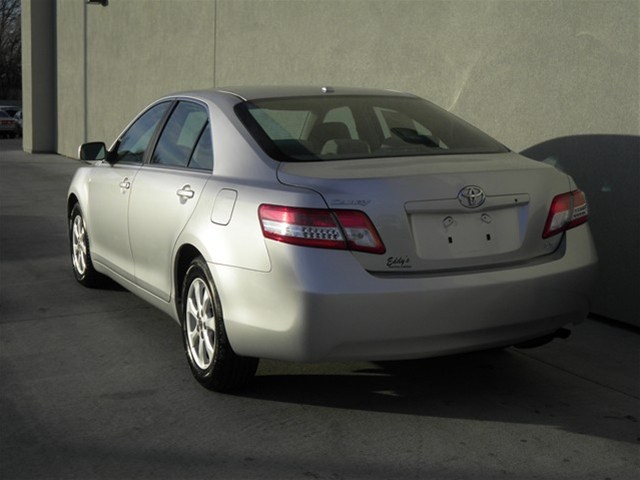 Toyota Camry 2011 photo 4