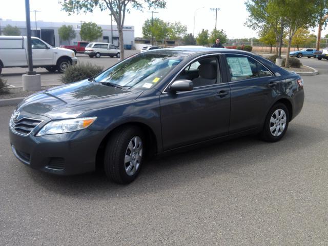 Toyota Camry 2011 photo 2