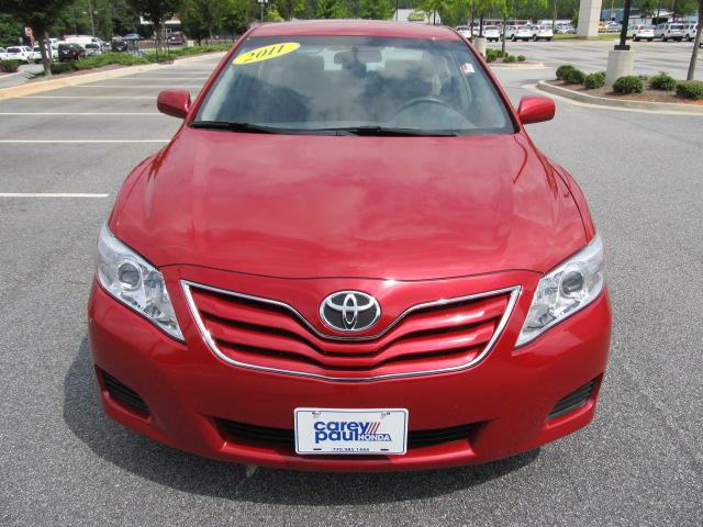Toyota Camry 2011 photo 1