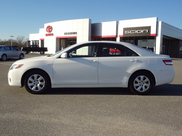 Toyota Camry 2011 photo 1