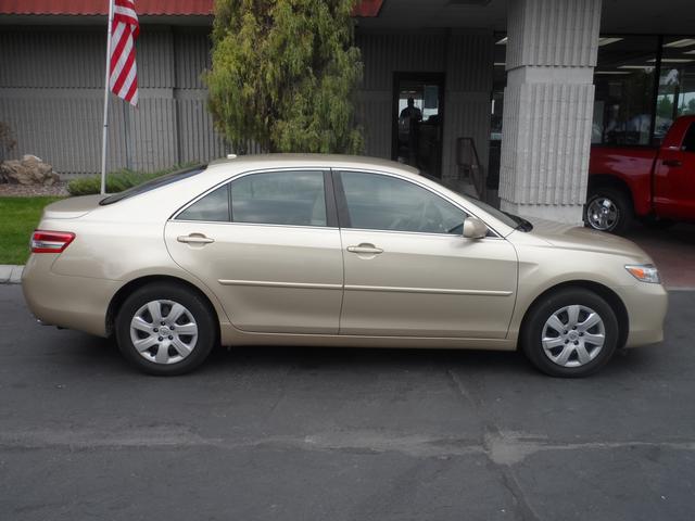 Toyota Camry 2011 photo 1