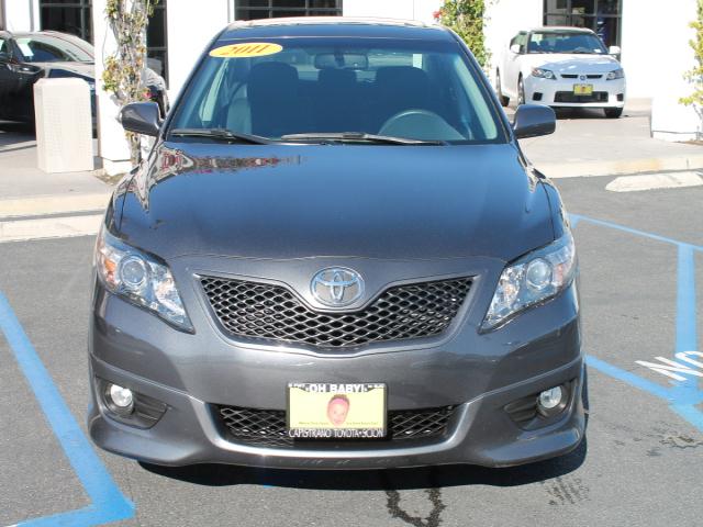 Toyota Camry 2011 photo 1