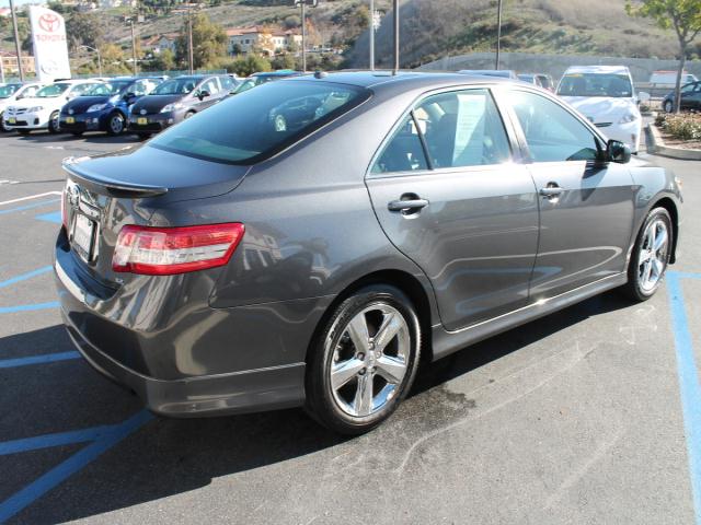 Toyota Camry 2011 photo 3