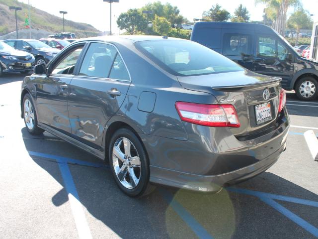 Toyota Camry 2011 photo 5