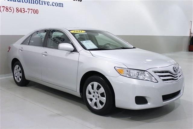 Toyota Camry 2011 photo 3
