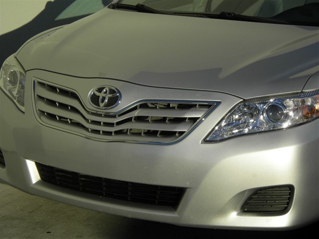 Toyota Camry 2011 photo 1