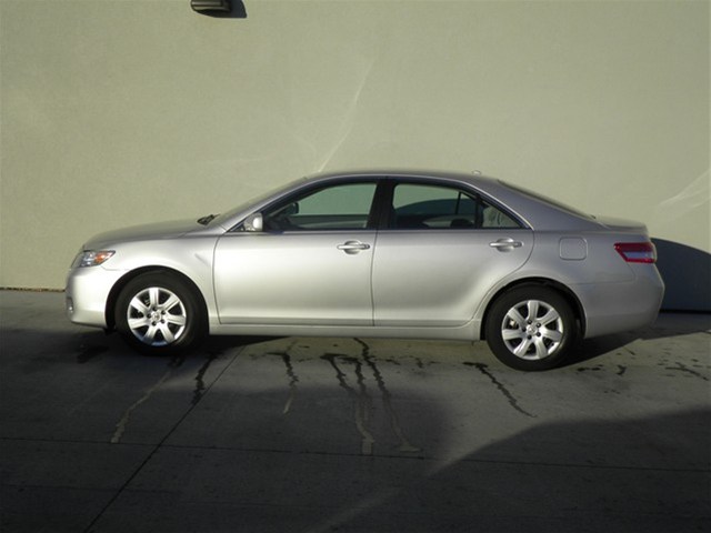 Toyota Camry 2011 photo 3