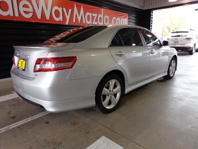 Toyota Camry 2011 photo 2