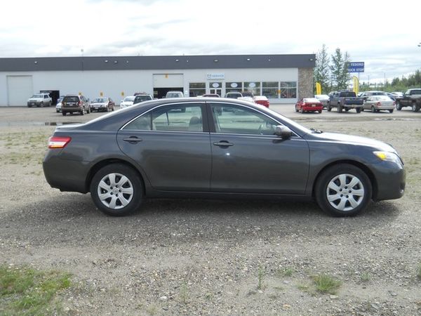 Toyota Camry 2011 photo 2