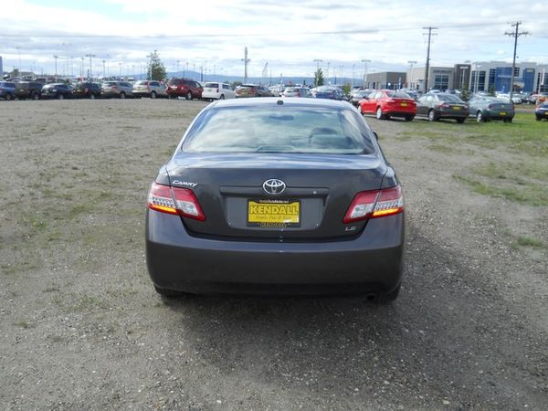 Toyota Camry 2011 photo 3