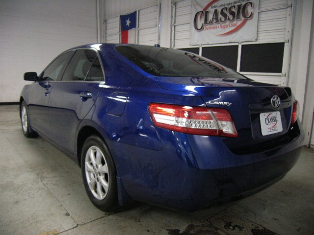 Toyota Camry 2011 photo 4