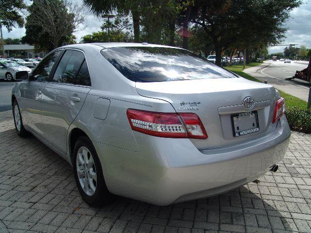 Toyota Camry 2011 photo 5