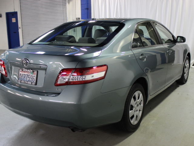 Toyota Camry 2011 photo 4