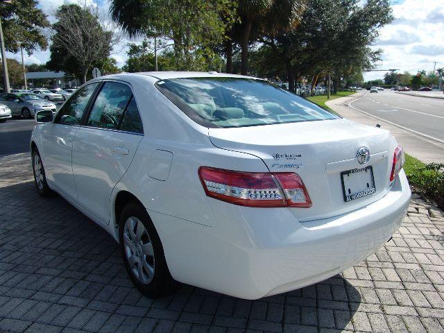 Toyota Camry 2011 photo 5