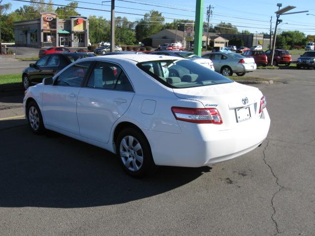 Toyota Camry 2011 photo 4
