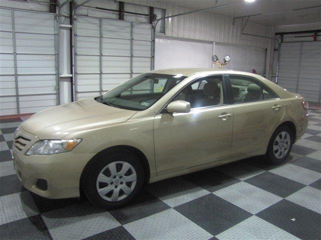 Toyota Camry 2011 photo 2