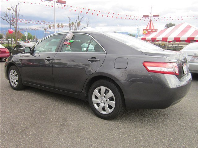 Toyota Camry 2011 photo 1