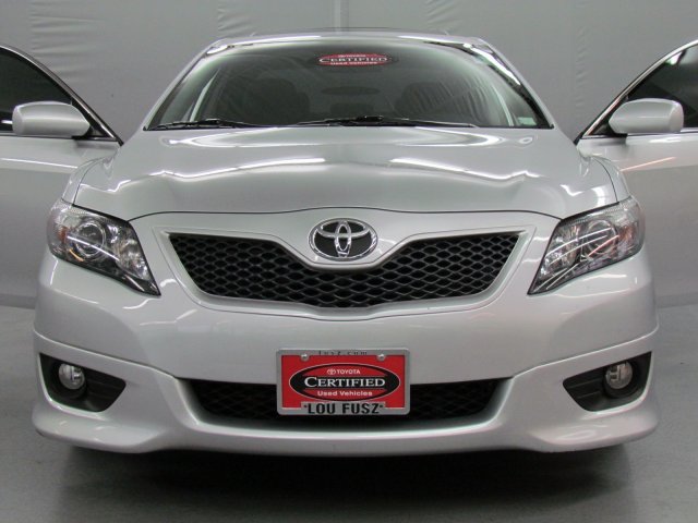Toyota Camry 2011 photo 1