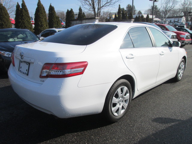 Toyota Camry 2011 photo 2
